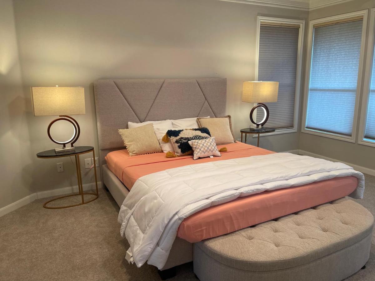 Insperit Home At Galleria With Heated Pool Spa Houston Exterior photo