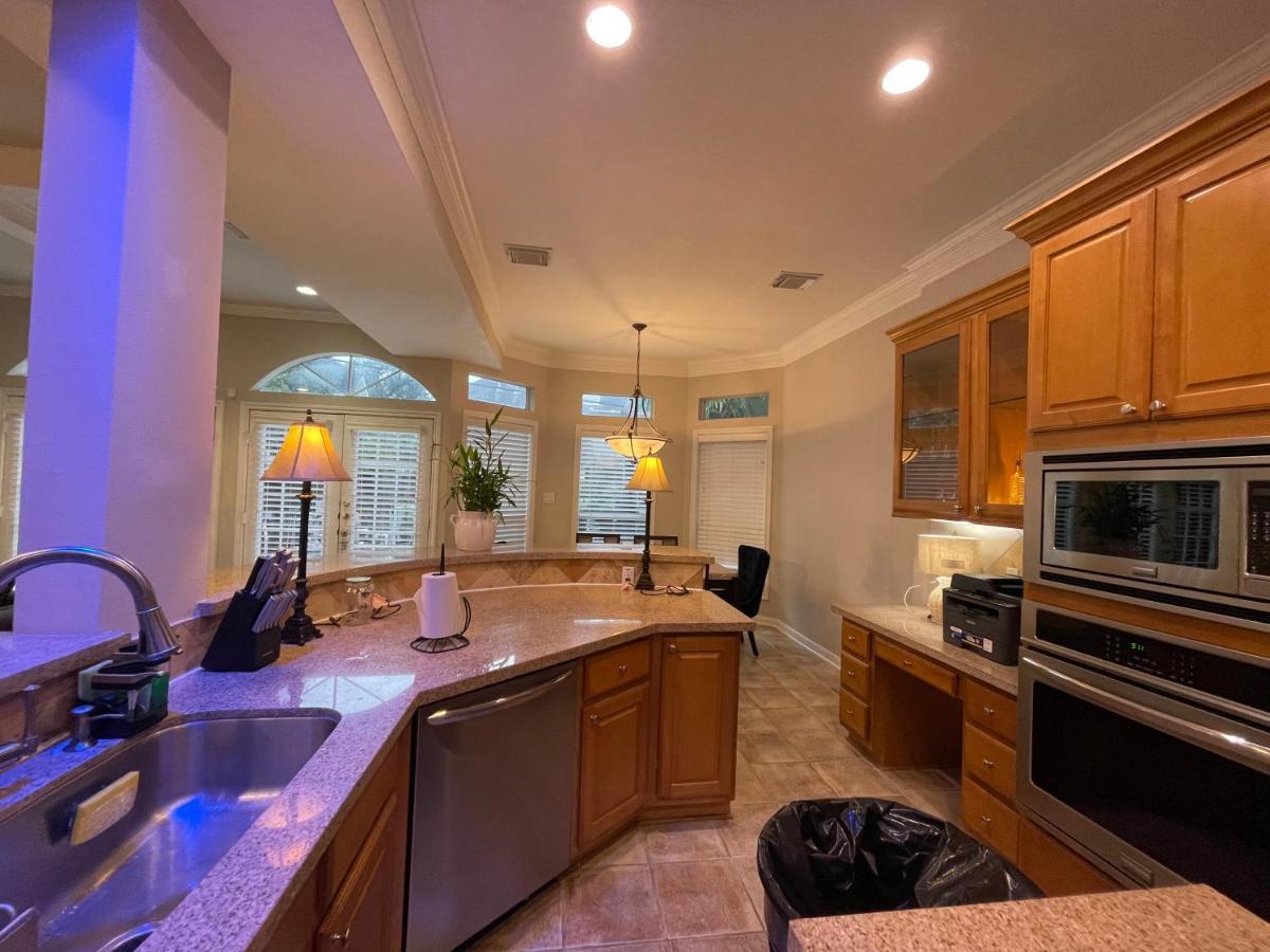 Insperit Home At Galleria With Heated Pool Spa Houston Exterior photo