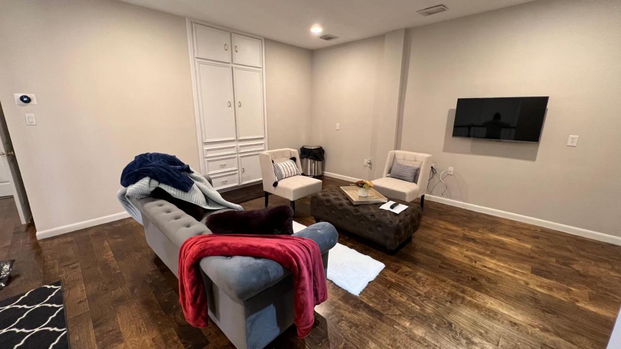 Insperit Home At Galleria With Heated Pool Spa Houston Exterior photo